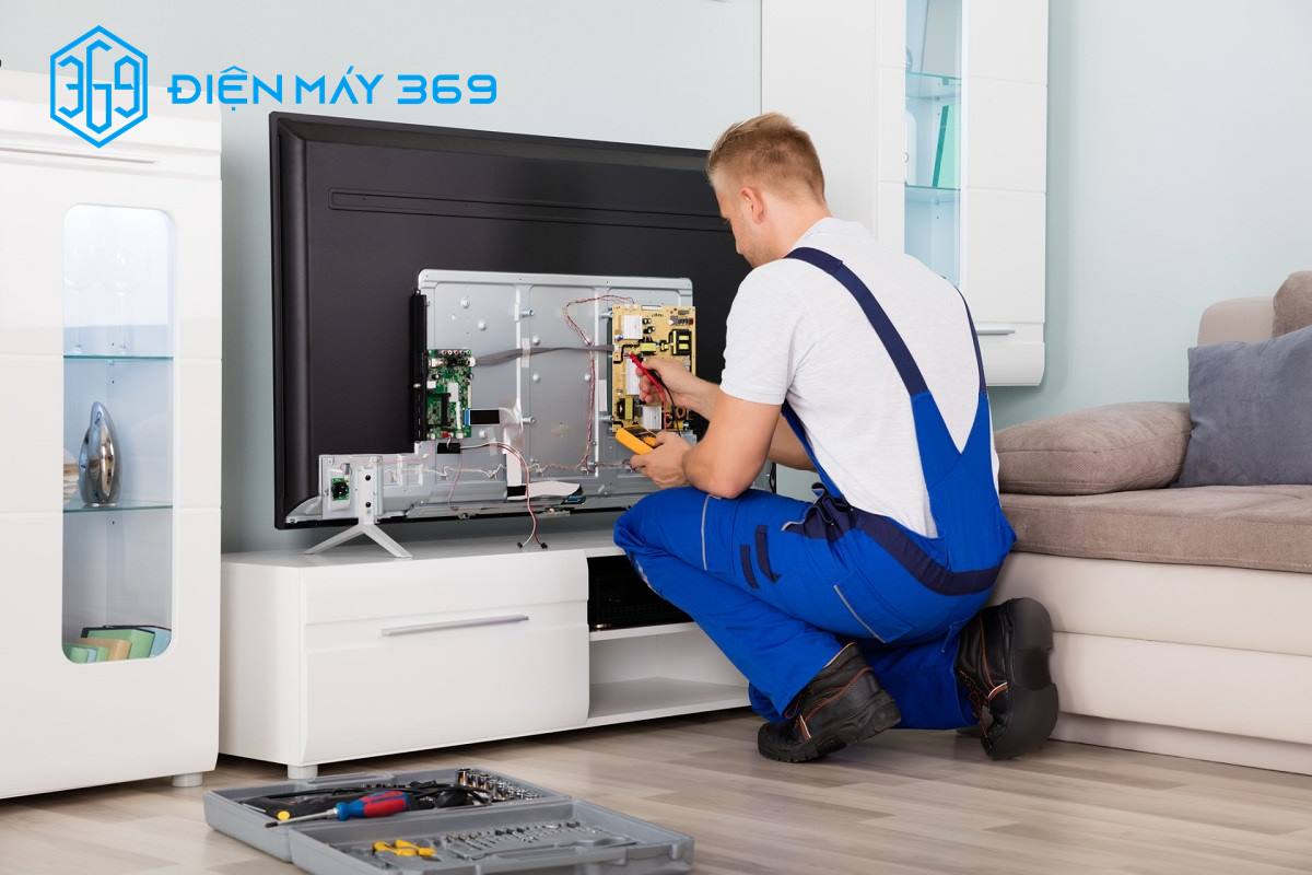 Dịch vụ sửa chữa TV tận nhà chính là giải pháp tiết kiệm chi phí, hiệu quả.
