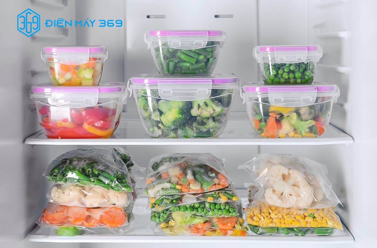 Để tủ lạnh không có mùi hôi khó chịu khi sử dụng bảo quản thực phẩm bạn cần lưu ý bỏ hộp hoặc túi cẩn thận.