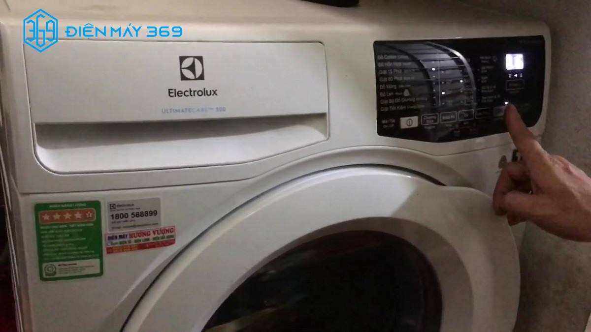 Nếu bạn đang băn khoăn về địa chỉ bảo hành máy giặt Electrolux uy tín thì hãy liên hệ ngay với Điện Máy 369.