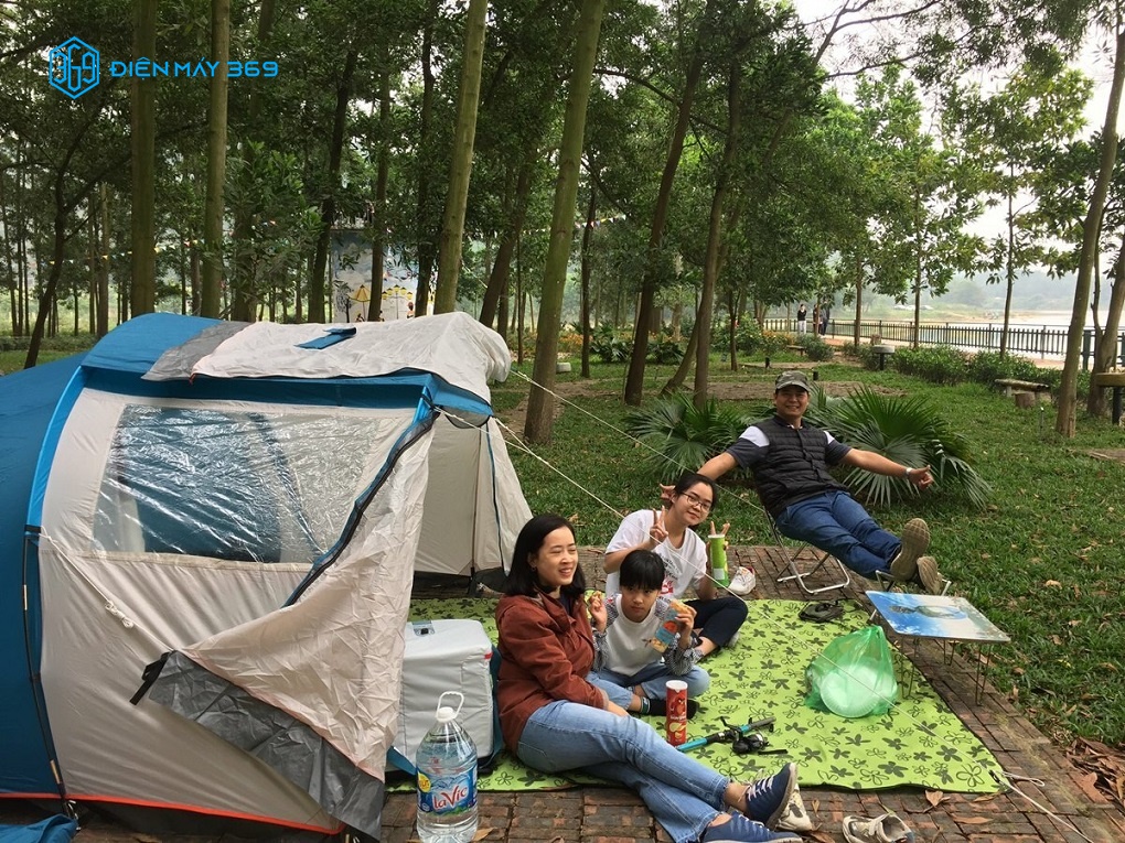 Tùy vào nhu cầu sử dụng, điều kiện thời tiết,…mà quý khách có thể cân nhắc lựa chọn thuê lều cắm trại ở TPHCM những mẫu lều phù hợp nhất cho kỳ nghỉ của mình.